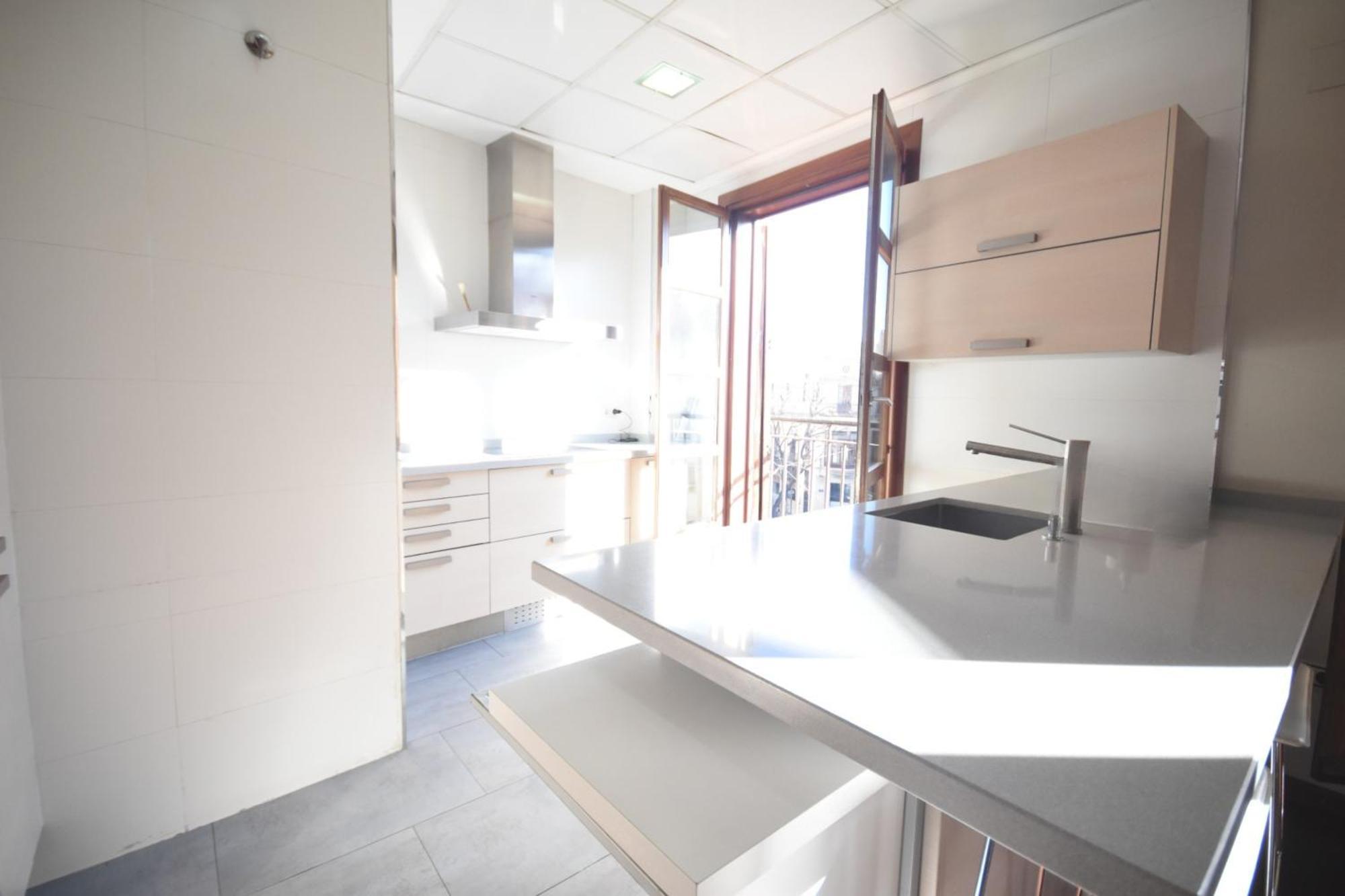 Bello Apartamento En La Plaza Del Tossal Valencia Exteriör bild