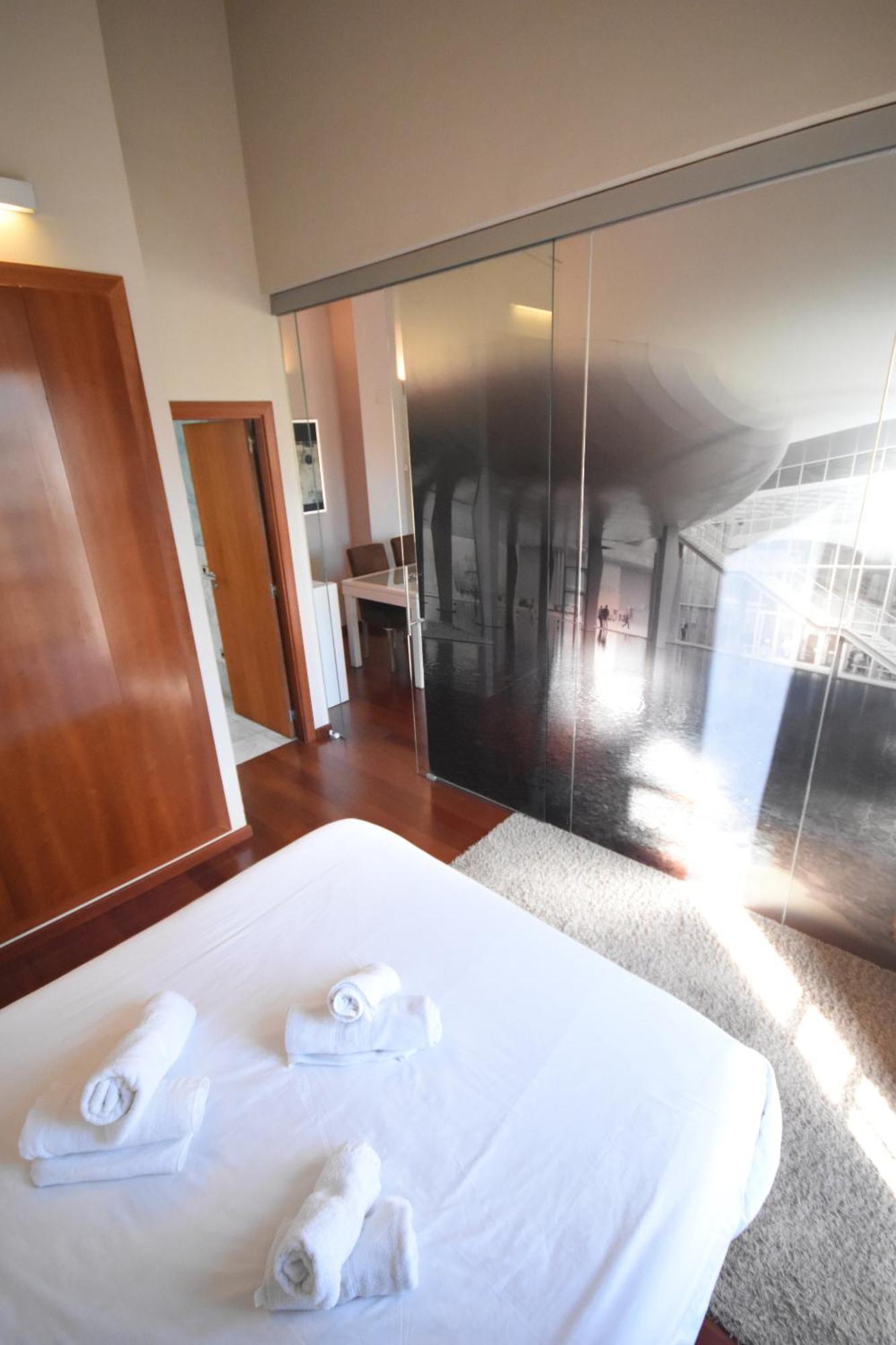 Bello Apartamento En La Plaza Del Tossal Valencia Exteriör bild