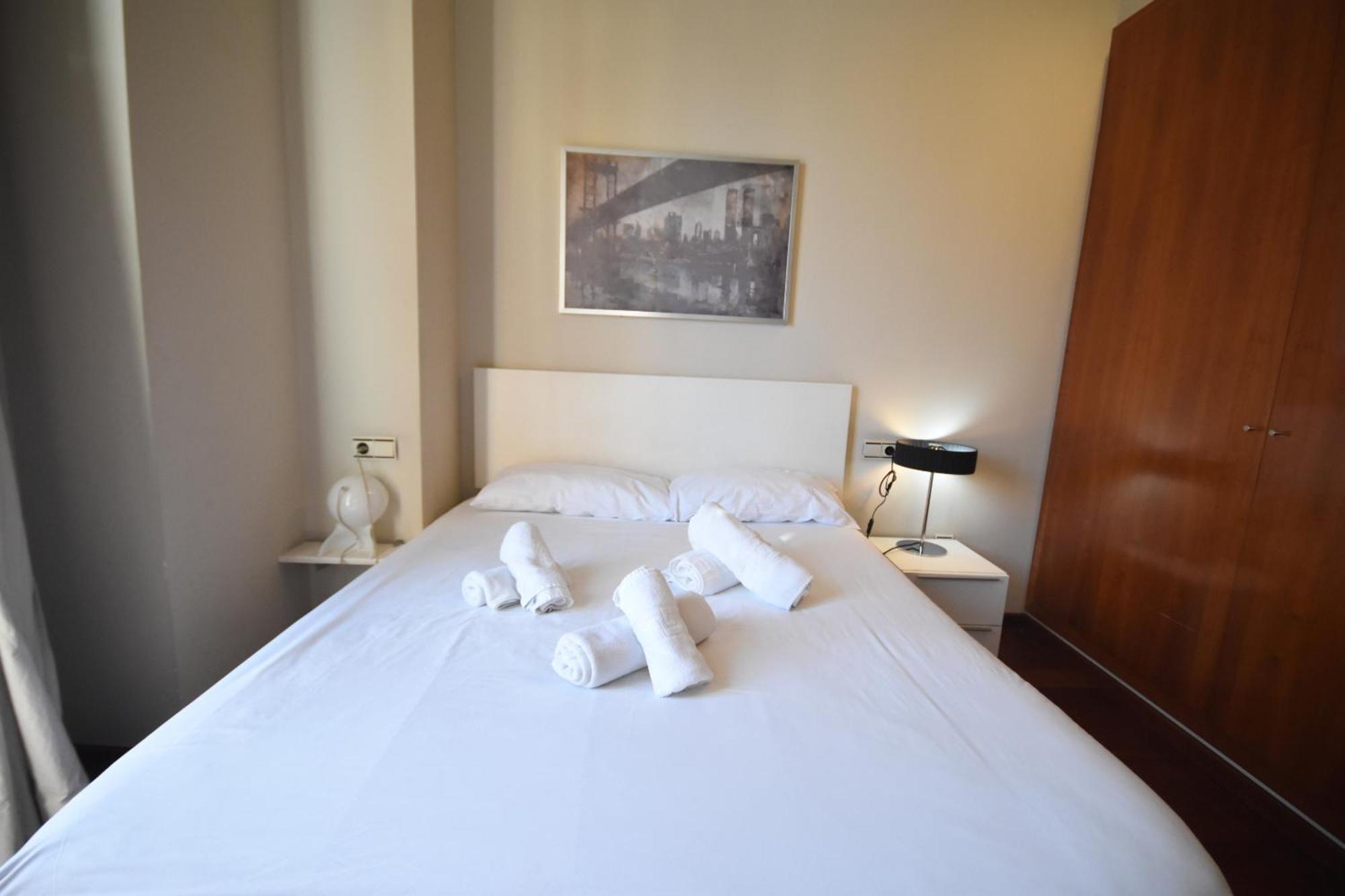 Bello Apartamento En La Plaza Del Tossal Valencia Exteriör bild